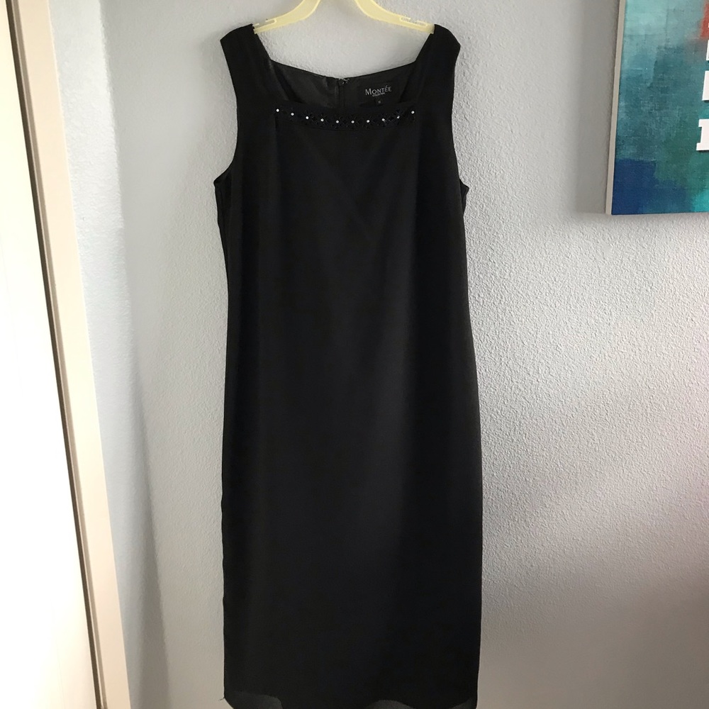 🌴Little black dress